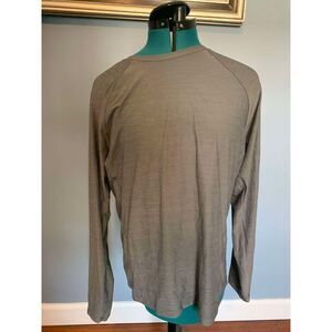 Athleta Slate Gray Long Sleeve Men's Athletic Shirt, size L